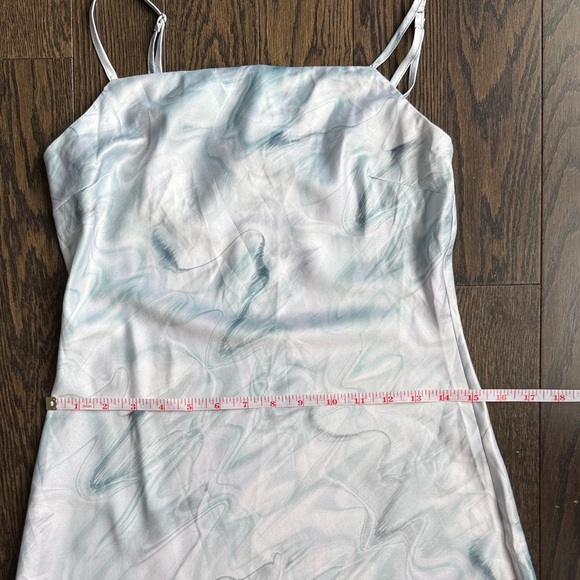 NWT - DYNAMITE - White and Blue Marble Midi Dress - Picture 10 of 11